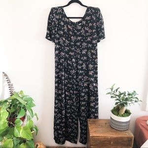 VINTAGE 90’s floral black wide leg jumpsuit romper
